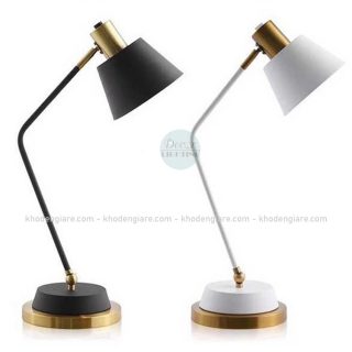 Đèn bàn DC711