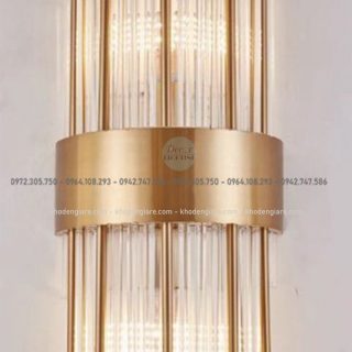 Đèn gắn tường pha lê hiện đại DC771