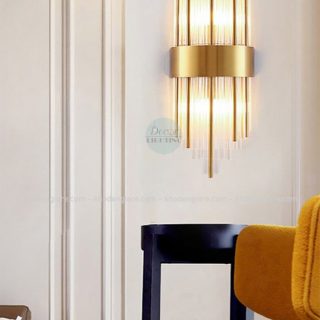 Đèn gắn tường pha lê hiện đại DC771