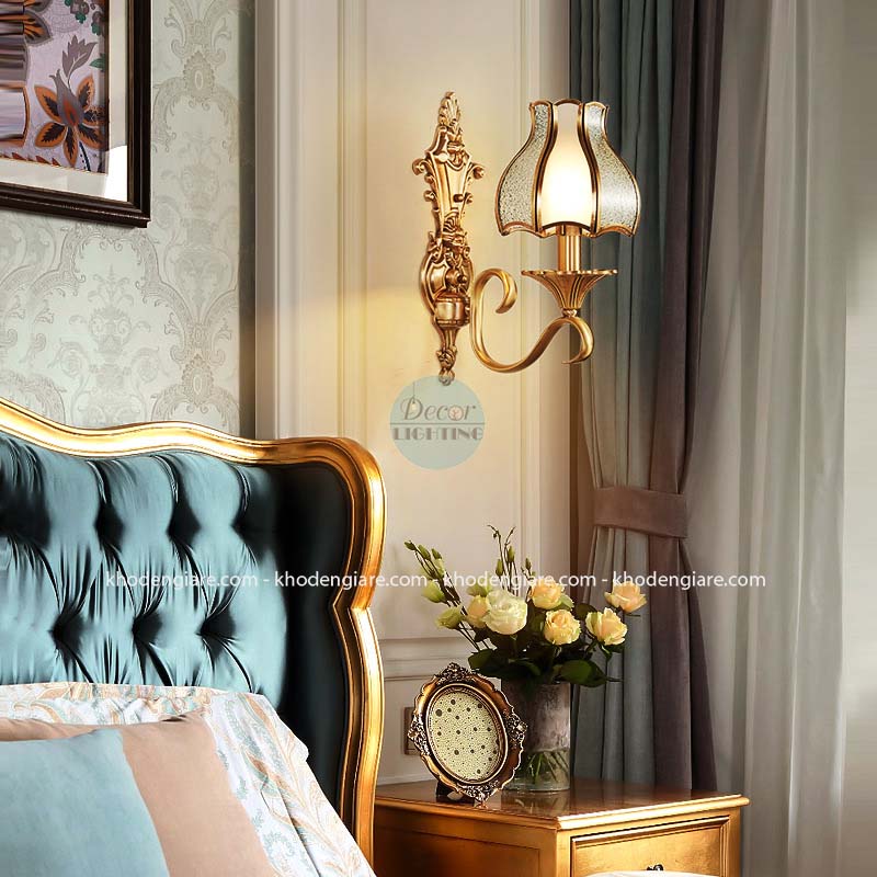 Đèn tường đồng phong cách cổ điển DT022