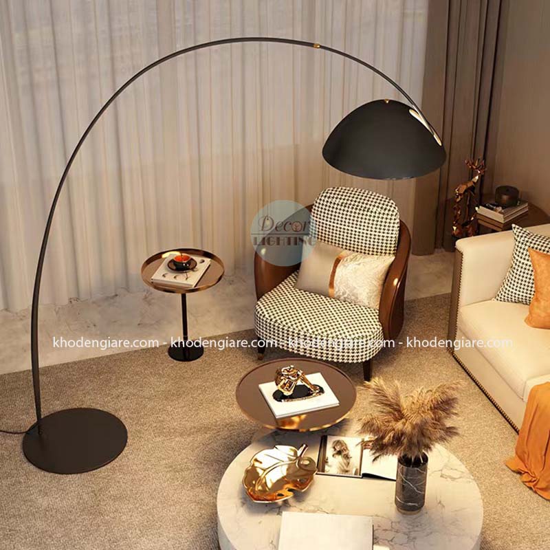 Đèn cây hiện đại DC896