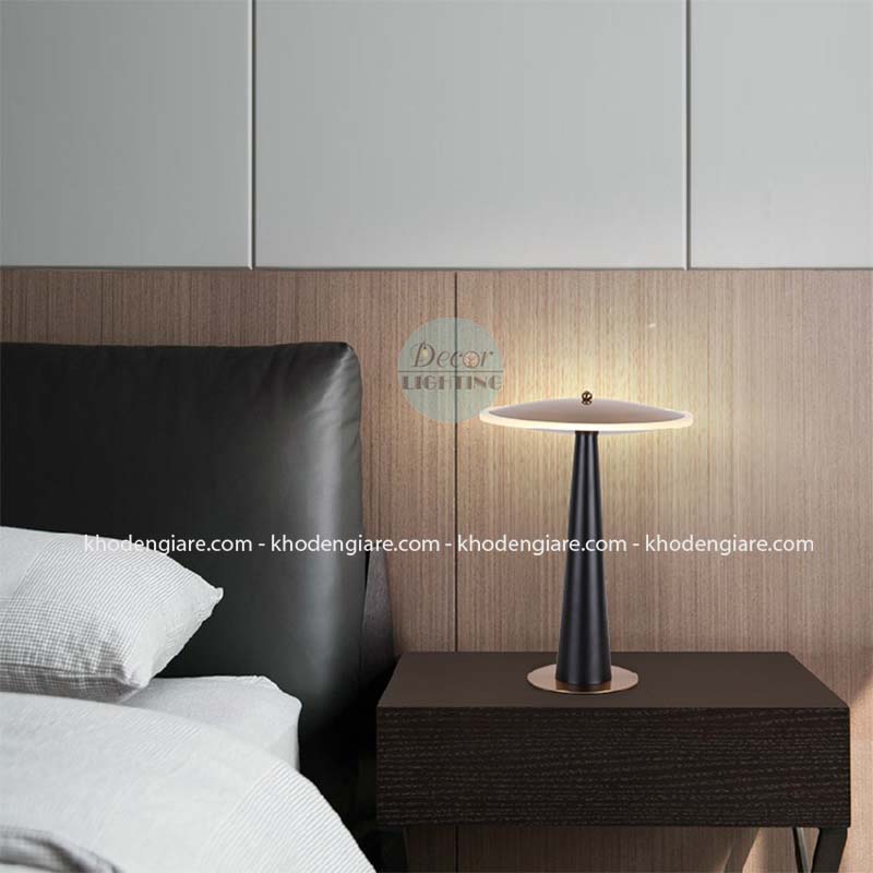 Đèn để bàn cao cấp DC2071