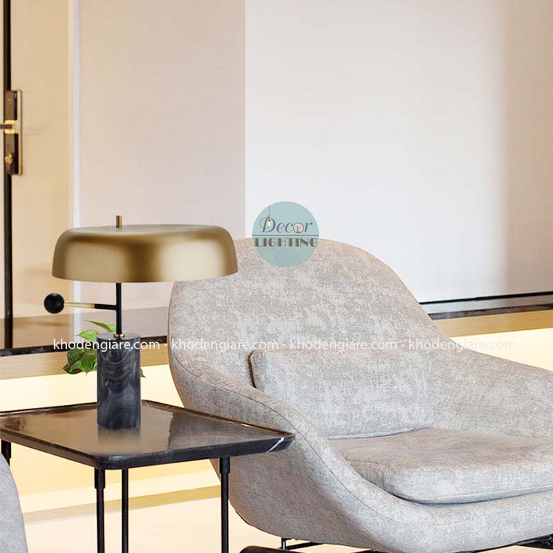 Đèn bàn chao sắt thân đá DC/DB-3549