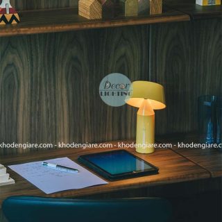 Đèn bàn chao sắt DC/DB-3523