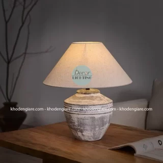 Đèn bàn gốm điêu khắc cổ điển DCB057
