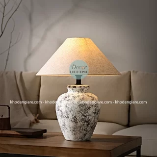 Đèn bàn gốm họa tiết giả đá DCB063