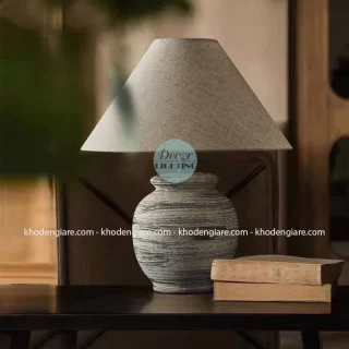 Đèn bàn gốm họa tiết vân ngang DCB065