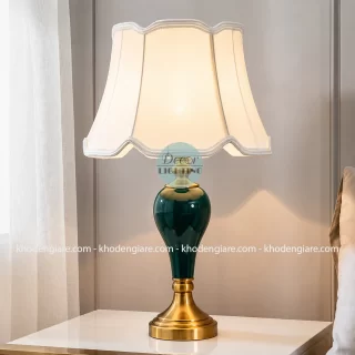 Đèn bàn gốm sứ chao vải cao cấp DCB072